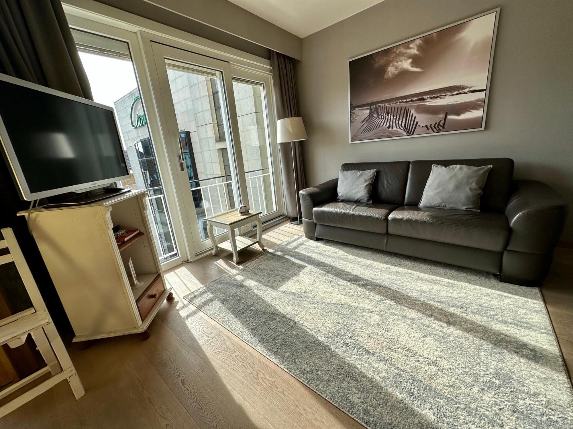 Charming Apartment Direct Access Beach Бланкенберге Экстерьер фото